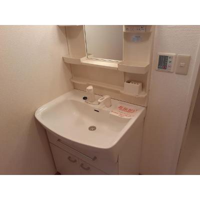 プラシード 201【管理NO：1-011761101-02010】 ★家具家電は申し込み後に搬入します★ ★2026年11月下旬入居可能★の物件画像