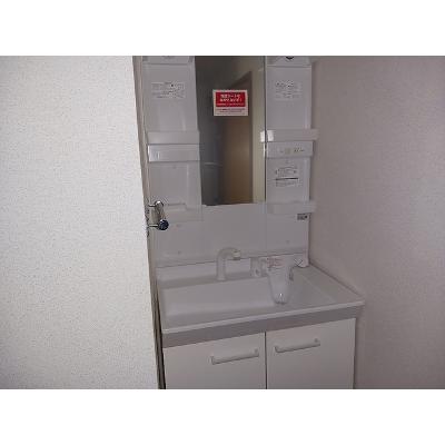 メゾンソリアード 203【管理NO：1-009455501-02030】 ★家具家電は申し込み後に搬入します★の物件画像