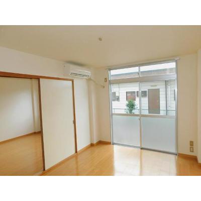 エルディム秀宝 102【管理NO：1-001528801-01020】 ★家具家電は申し込み後に搬入しますの物件画像