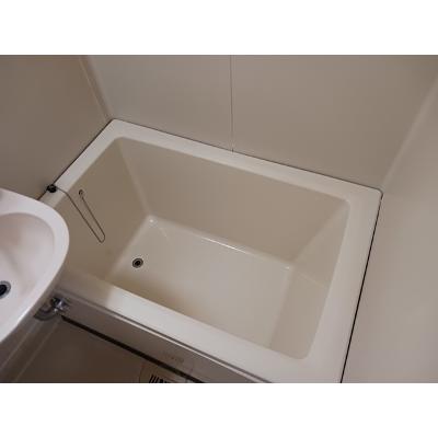 エルディム秀宝 101【管理NO：1-001528801-01010】 ★家具家電は申し込み後に搬入しますの物件画像