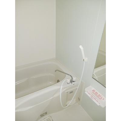 アルブル 201【管理NO：1-019995001-02010】 ★家具家電は申し込み後に搬入します★の物件画像