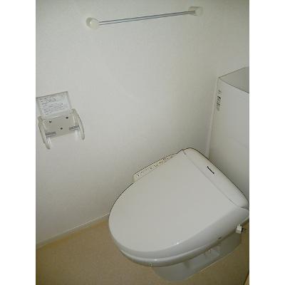 アルブル 201【管理NO：1-019995001-02010】 ★家具家電は申し込み後に搬入します★の物件画像