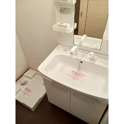 ホワイト・プレセアＢ 103【管理NO：1-016240102-01030】 ★家具家電は申し込み後に搬入します★の物件画像