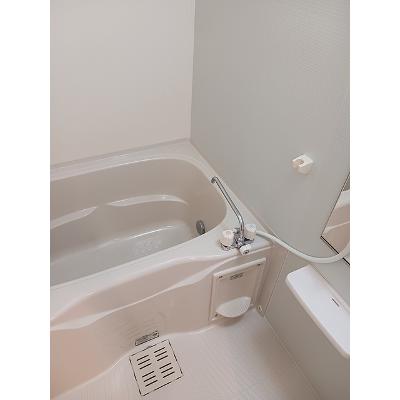 バディホーム 102【管理NO：1-017724401-01020】 ★家具家電は申し込み後に搬入します★の物件画像