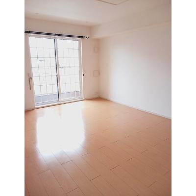 ティアラⅡ 103【管理NO：1-016669202-01030】 ★家具家電は申し込み後に搬入します★の物件画像