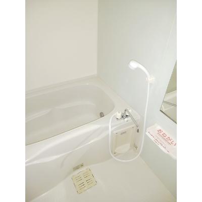 ティアラⅡ 103【管理NO：1-016669202-01030】 ★家具家電は申し込み後に搬入します★の物件画像
