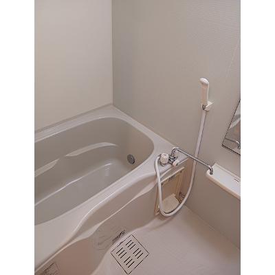 リーベンデール 203【管理NO：1-015792001-02030】 ★家具家電は申し込み後に搬入します★の物件画像