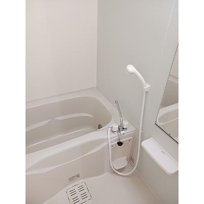 モンブラン 101【管理NO：1-015431801-01010】 ★家具家電は申し込み後に搬入します★の物件画像