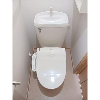 モンブラン 101【管理NO：1-015431801-01010】 ★家具家電は申し込み後に搬入します★の物件画像
