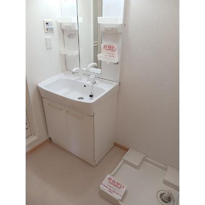 モンブラン 101【管理NO：1-015431801-01010】 ★家具家電は申し込み後に搬入します★の物件画像