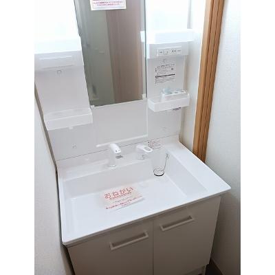 アヴァンシアＣ 101【管理NO：1-013765301-01010】 ★家具家電は申し込み後に搬入します★の物件画像