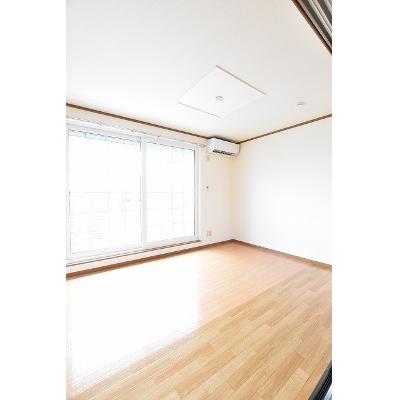 ドルチェ・モルティＦ 201【管理NO：1-011178006-02010】 ★家具家電は申し込み後に搬入します★の物件画像