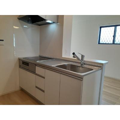 グルックスドルフ　Ⅱ 101【管理NO：1-027374602-01010】 ★家具家電は申し込み後に搬入しますの物件画像