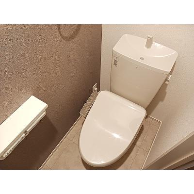 グランデ　パシエ 105【管理NO：1-027133401-01040】 ★家具家電は申し込み後に搬入します★の物件画像