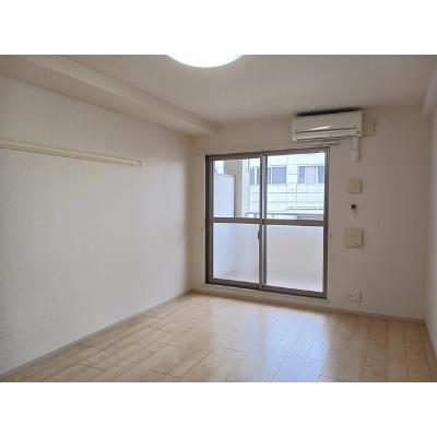 イースト　アヴェニュー 202【管理NO：1-020666801-02020】 ★家具家電は申し込み後に搬入します★ ★2026年11月下旬入居可能★の物件画像