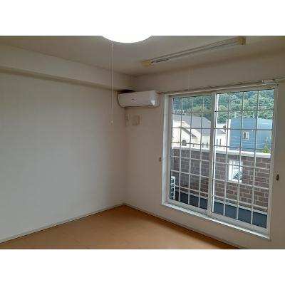 サンディーアＣ 206【管理NO：1-018146203-02050】 ★家具家電は申し込み後に搬入します★の物件画像