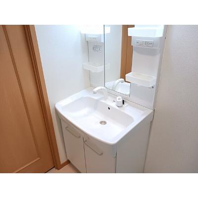 オープン・ベルズ 305【管理NO：1-014820501-03040】 ★家具家電は申し込み後に搬入しますの物件画像