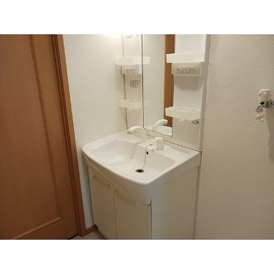 オープン・ベルズ 102【管理NO：1-014820501-01020】 ★家具家電は申し込み後に搬入しますの物件画像