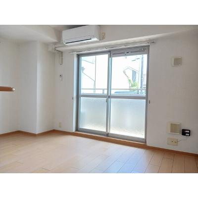 オープン・ベルズ 101【管理NO：1-014820501-01010】 ★家具家電は申し込み後に搬入しますの物件画像