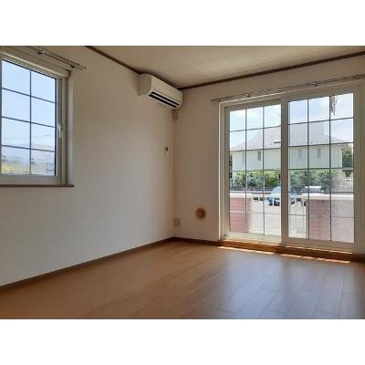 ベルハイツ・むつみ　Ａ 102【管理NO：1-011455301-01020】 ★家具家電は申し込み後に搬入しますの物件画像