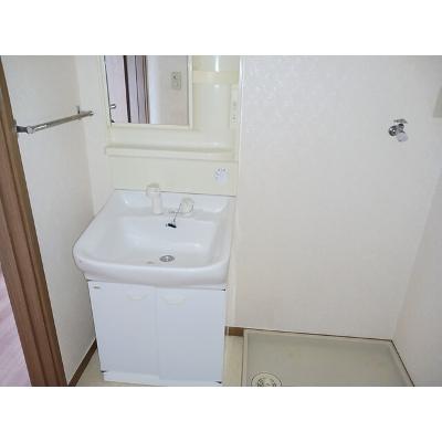 アンソレイエ 102【管理NO：1-011357201-01020】 ★家具家電は申し込み後に搬入しますの物件画像