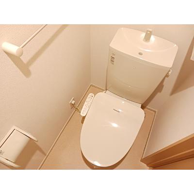 ドルフ・レーベン　Ⅲ 201【管理NO：1-019511701-02010】 ★家具家電は申し込み後に搬入しますの物件画像