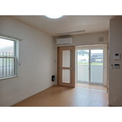 ドルフ・レーベン　Ⅰ 103【管理NO：1-019265601-01030】 ★家具家電は申し込み後に搬入します★の物件画像