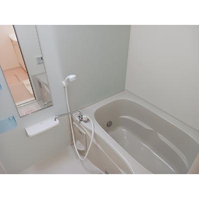 アスカ　Ｆ 205【管理NO：1-018302602-02040】 ★家具家電は申し込み後に搬入します★の物件画像