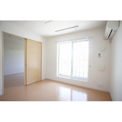 Ｋ・Ｕ・５ 201【管理NO：1-017330001-02010】 ★家具家電は申し込み後に搬入します★の物件画像