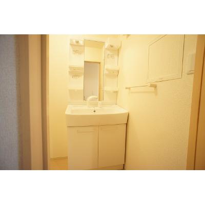 Ｋ・Ｕ・５ 201【管理NO：1-017330001-02010】 ★家具家電は申し込み後に搬入します★の物件画像