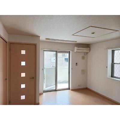 アスカ　Ａ 101【管理NO：1-016079301-01010】 ★家具家電は申し込み後に搬入します★の物件画像
