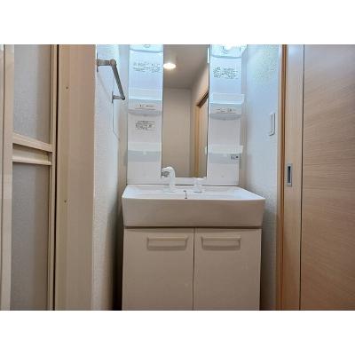 カーサ　ソラーレ　Ｂ 203【管理NO：1-015500902-02030】 ★家具家電は申し込み後に搬入します★の物件画像