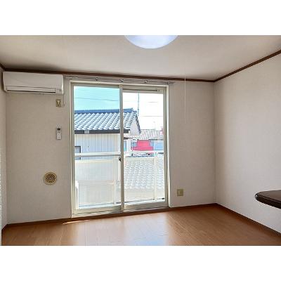 フォレストヒル 202【管理NO：1-011357301-02020】 ★家具家電は申し込み後に搬入します★の物件画像