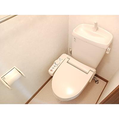 フォレストヒル 202【管理NO：1-011357301-02020】 ★家具家電は申し込み後に搬入します★の物件画像