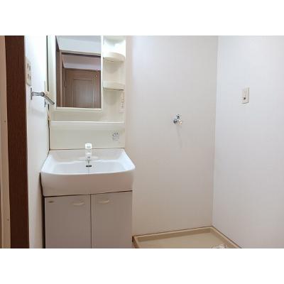 Ｐｌａｉｎ　Ｆｉｅｌｄ　２ 103【管理NO：1-010862001-01030】 ★家具家電は申し込み後に搬入します★の物件画像