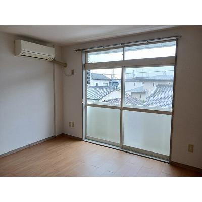 エリール千野根 202【管理NO：1-005227701-02020】 ★家具家電は申し込み後に搬入します 2026年07月中旬入居可能の物件画像