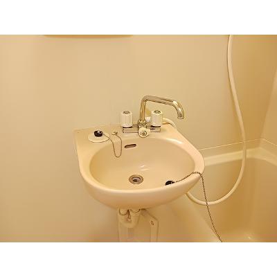 ハイツランビニオン 201【管理NO：1-004776501-02010】 ★家具家電は申し込み後に搬入しますの物件画像