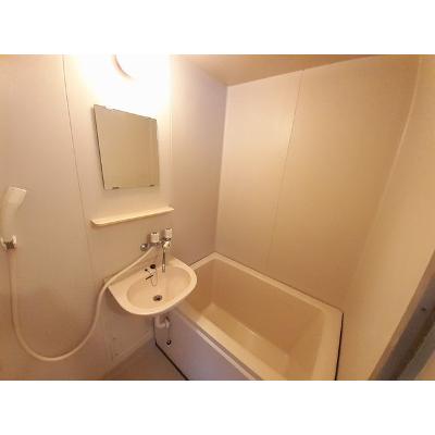 エルサティⅠ 101【管理NO：1-002740802-01010】 ★家具家電は申し込み後に搬入します★の物件画像