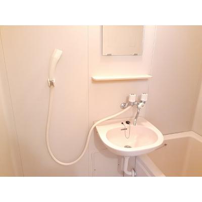 エルサティⅠ 101【管理NO：1-002740802-01010】 ★家具家電は申し込み後に搬入します★の物件画像