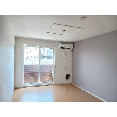 グローバル・ハイツⅥ 103【管理NO：1-015887503-01030】 ★家具家電は申し込み後に搬入します★の物件画像