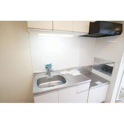 ヒーローハウス 103【管理NO：1-019156501-01030】 ★家具家電は申し込み後に搬入しますの物件画像