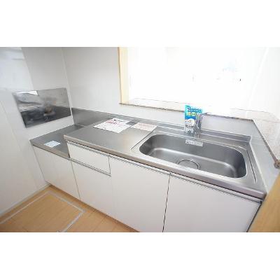 サンレミＢ 102【管理NO：1-019118702-01020】 ★家具家電は申し込み後に搬入します 2026年07月中旬入居可能の物件画像