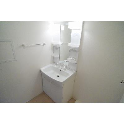 サンライト・カワサキＣ 203【管理NO：1-017843103-02030】 ★家具家電は申し込み後に搬入します★ ★2026年08月下旬入居可能★の物件画像