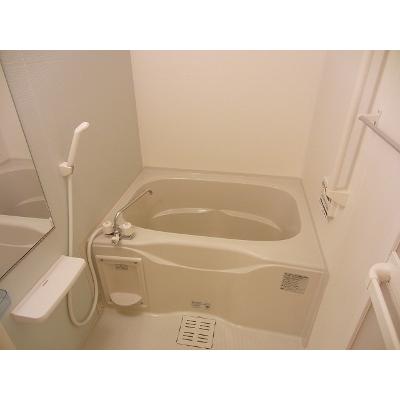 リバーヒルズ 102【管理NO：1-017248501-01020】 2026年08月中旬入居可能の物件画像