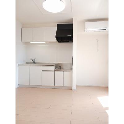ヴァイデ　リーサ 203【管理NO：1-020429501-02030】 ★家具家電は申し込み後に搬入します★ ★2026年08月中旬入居可能★の物件画像