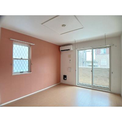 エアリーコートＡ 102【管理NO：1-018492201-01020】 ★家具家電は申し込み後に搬入します★の物件画像