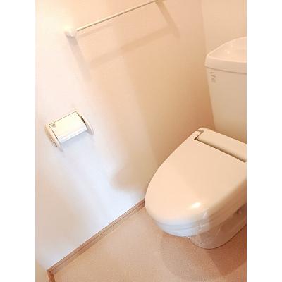 アユム・Ａ 202【管理NO：1-013768401-02020】 ★家具家電は申し込み後に搬入します★の物件画像
