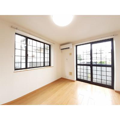 サンライト　プリティー 103【管理NO：1-012974601-01030】 ★家具家電は申し込み後に搬入します★の物件画像