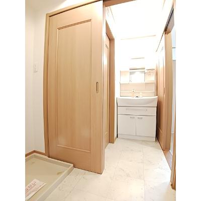 ファインロイテⅣ 203【管理NO：1-013299402-02030】 ★家具家電は申し込み後に搬入します★の物件画像