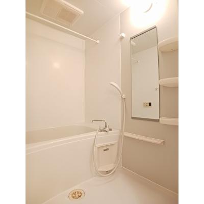 グラン　コート 204【管理NO：1-012900901-02040】 ★家具家電は申し込み後に搬入します★の物件画像